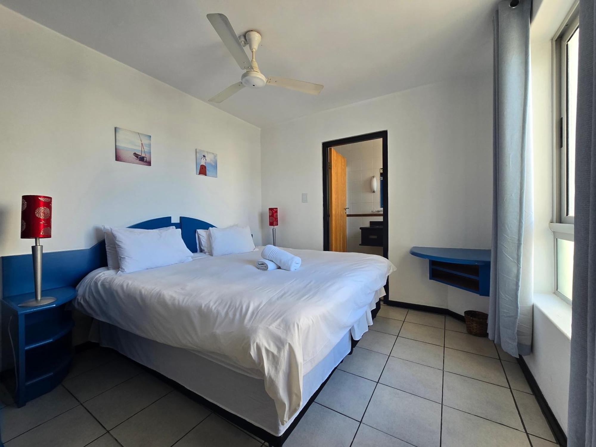 False Bay Inn Strand Extérieur photo