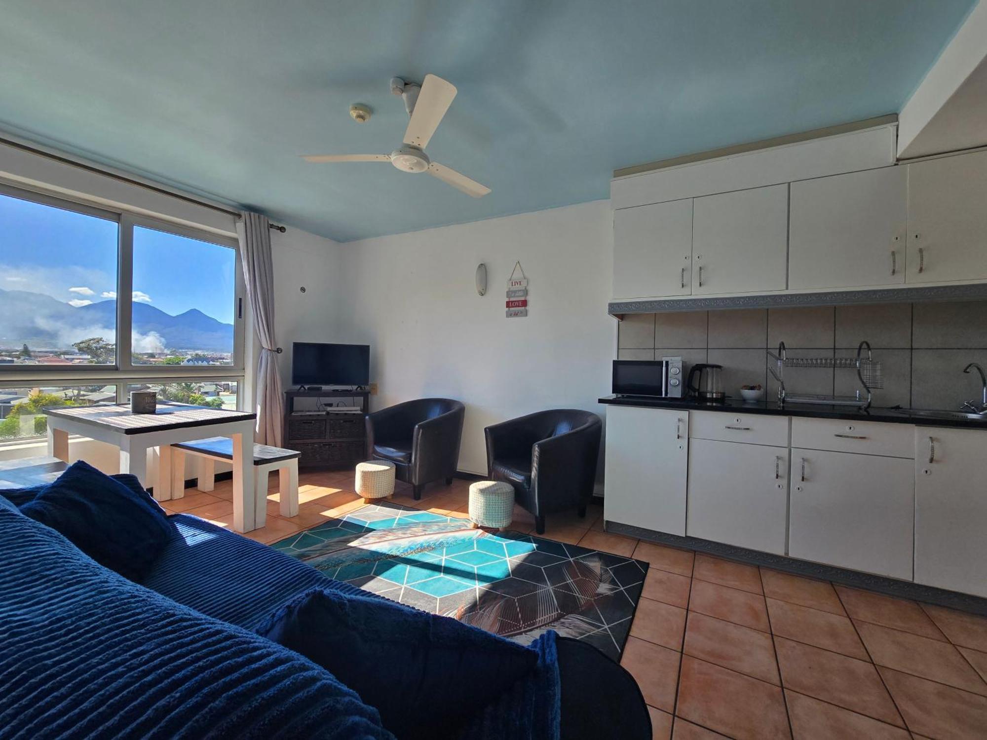 False Bay Inn Strand Extérieur photo