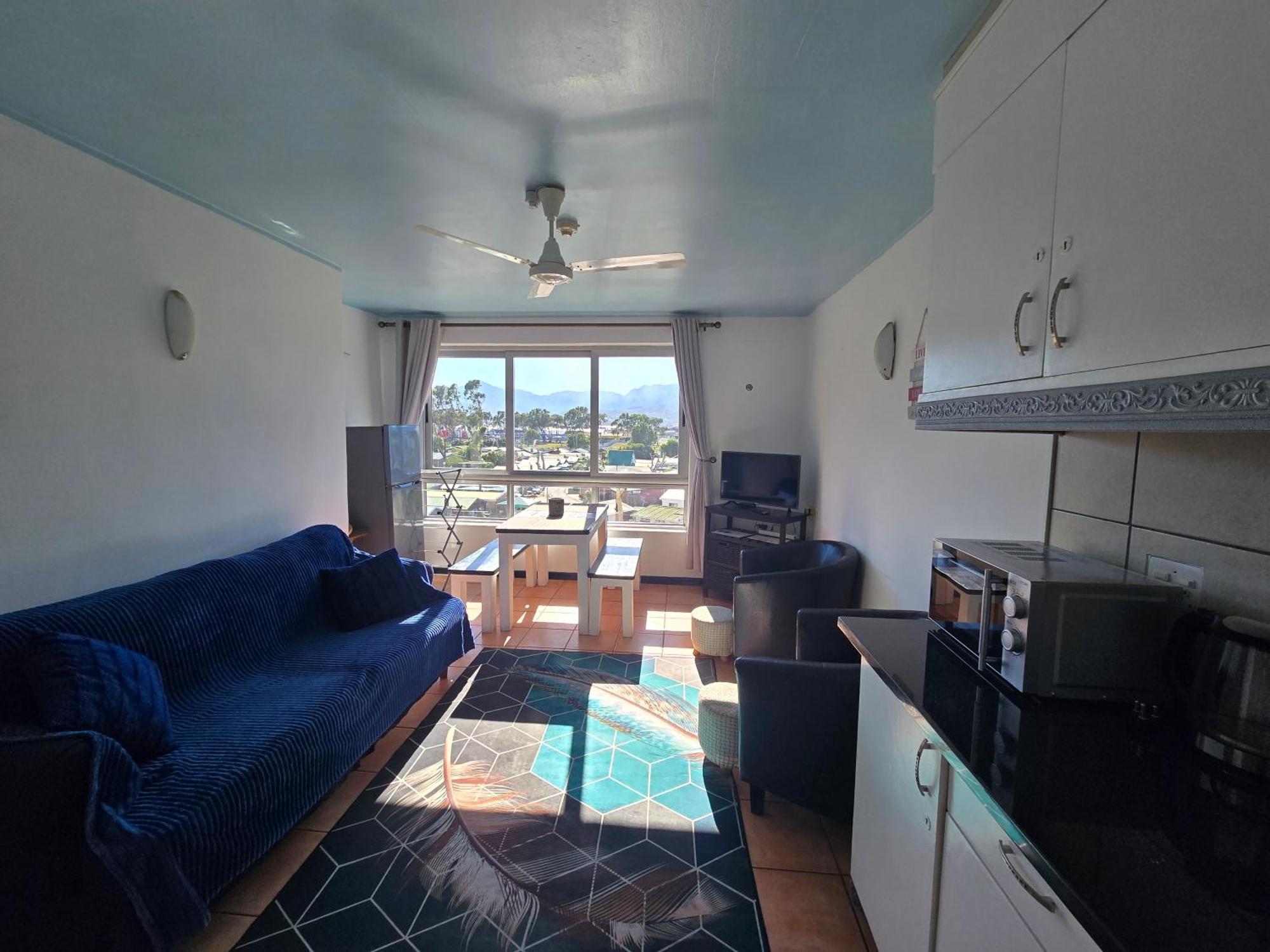 False Bay Inn Strand Extérieur photo
