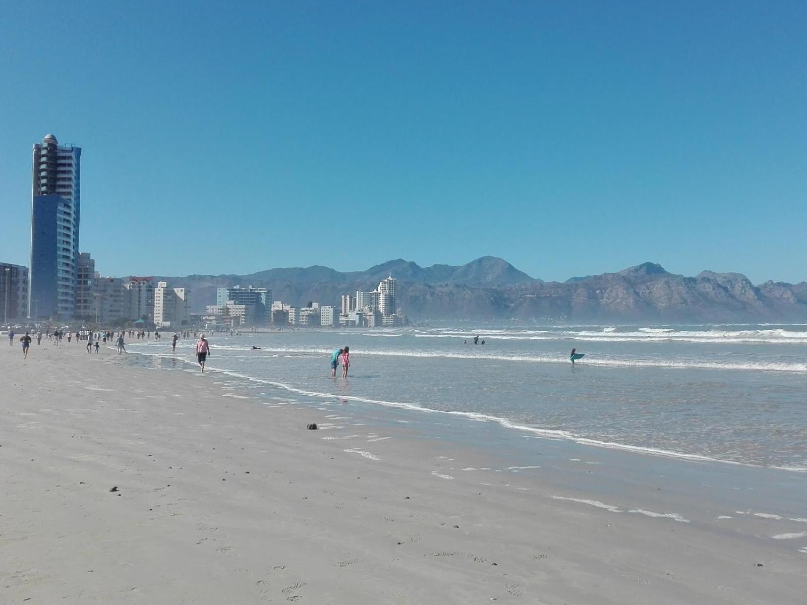 False Bay Inn Strand Extérieur photo