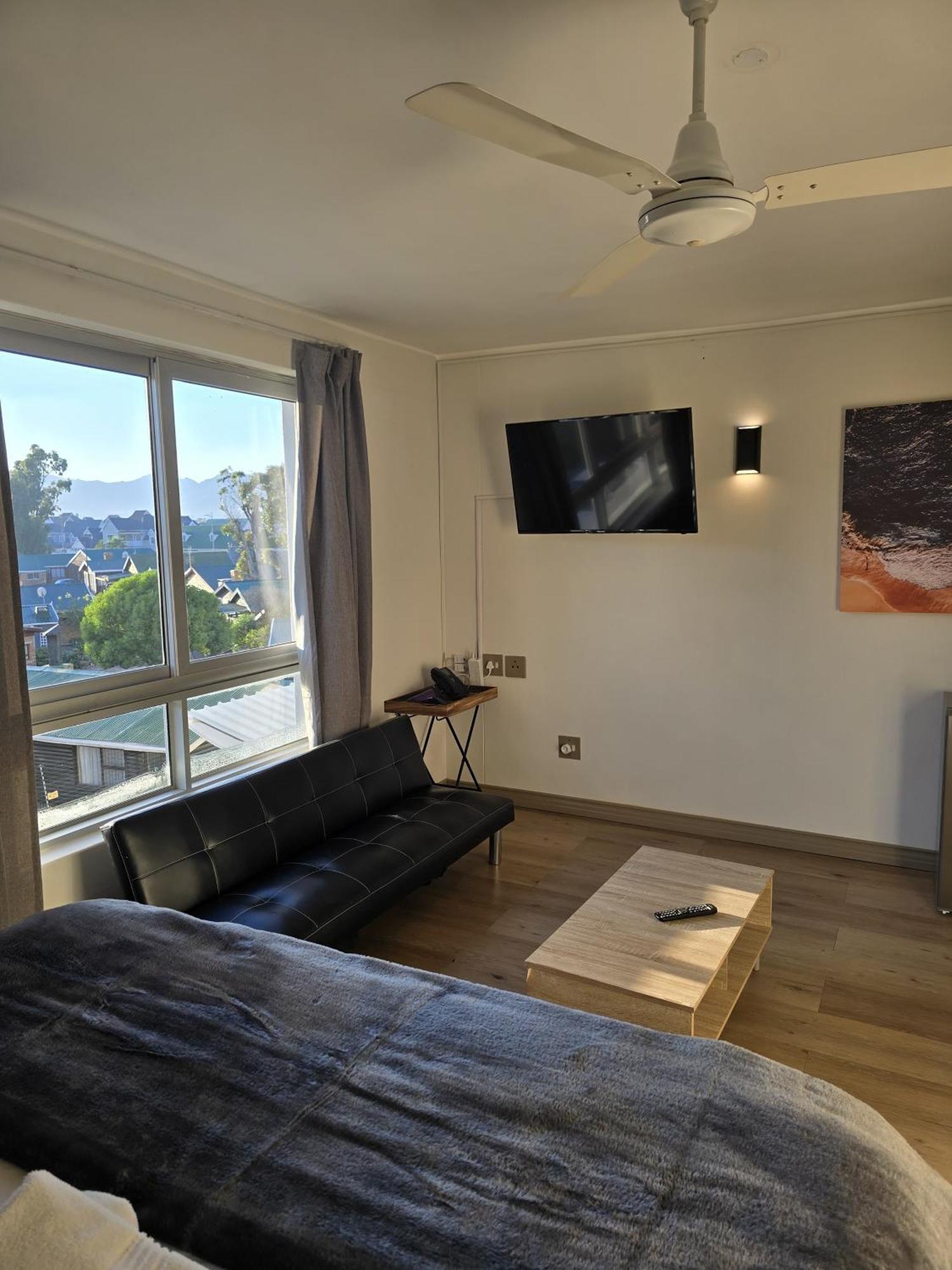 False Bay Inn Strand Extérieur photo
